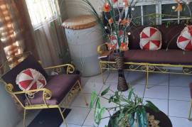 3 Bedrooms 1 Bathrooms, Townhouse for Sale in Spanish Town