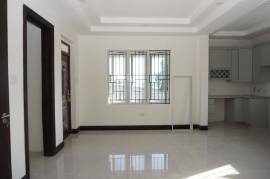 4 Bedrooms 4 Bathrooms, Townhouse for Rent in Kingston 8