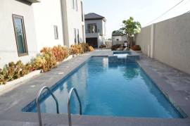 4 Bedrooms 4 Bathrooms, Townhouse for Rent in Kingston 8