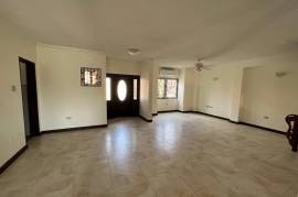 4 Bedrooms 5 Bathrooms, Townhouse for Rent in Kingston 6