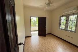 4 Bedrooms 5 Bathrooms, Townhouse for Rent in Kingston 6