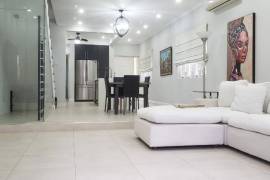 3 Bedrooms 4 Bathrooms, Townhouse for Rent in Kingston 8