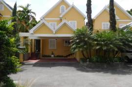 3 Bedrooms 3 Bathrooms, Townhouse for Rent in Kingston 8