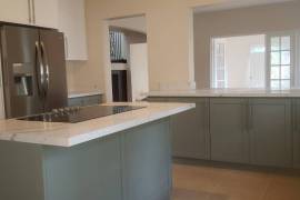 3 Bedrooms 4 Bathrooms, Townhouse for Rent in Kingston 8