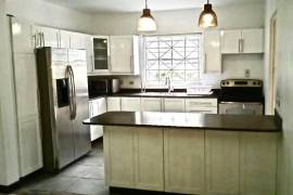 3 Bedrooms 4 Bathrooms, Townhouse for Rent in Kingston 6