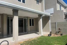 Townhouse for Rent in Kingston 6