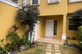 3 Bedrooms 4 Bathrooms, Townhouse for Rent in Kingston 8