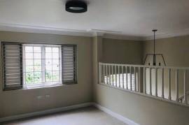 3 Bedrooms 4 Bathrooms, Townhouse for Rent in Kingston 8