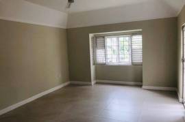 3 Bedrooms 4 Bathrooms, Townhouse for Rent in Kingston 8