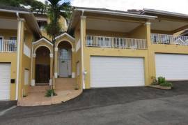 3 Bedrooms 4 Bathrooms, Townhouse for Rent in Kingston 8