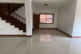 4 Bedrooms 4 Bathrooms, Townhouse for Rent in Kingston 6