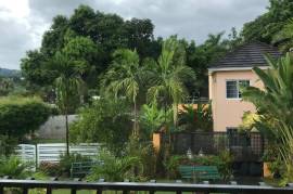 4 Bedrooms 4 Bathrooms, Townhouse for Rent in Kingston 8