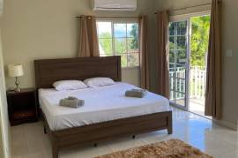 3 Bedrooms 3 Bathrooms, Townhouse for Rent in Ocho Rios