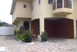 3 Bedrooms 4 Bathrooms, Townhouse for Rent in Kingston 6