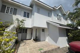 4 Bedrooms 4 Bathrooms, Townhouse for Rent in Kingston 6