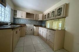 4 Bedrooms 4 Bathrooms, Townhouse for Rent in Kingston 6