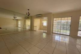 4 Bedrooms 4 Bathrooms, Townhouse for Rent in Kingston 6