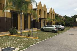 3 Bedrooms 4 Bathrooms, Townhouse for Rent in Kingston 10