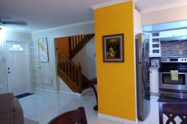 3 Bedrooms 3 Bathrooms, Townhouse for Rent in Kingston 6