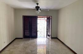 3 Bedrooms 3 Bathrooms, Townhouse for Rent in Kingston 6