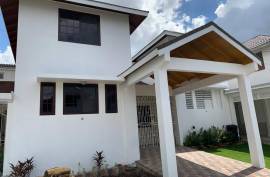 3 Bedrooms 3 Bathrooms, Townhouse for Rent in Kingston 6