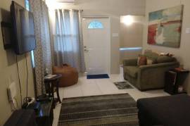 3 Bedrooms 4 Bathrooms, Townhouse for Rent in Runaway Bay