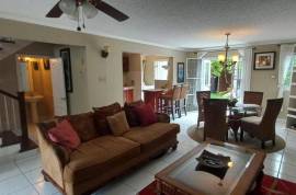 2 Bedrooms 2 Bathrooms, Townhouse for Rent in Montego Bay