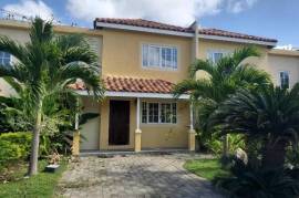 3 Bedrooms 3 Bathrooms, Townhouse for Rent in Montego Bay