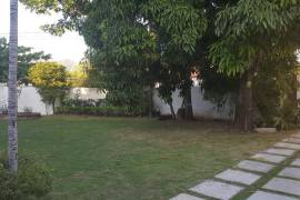 2 Bedrooms 3 Bathrooms, Townhouse for Rent in Kingston 6