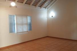 2 Bedrooms 3 Bathrooms, Townhouse for Rent in Kingston 6