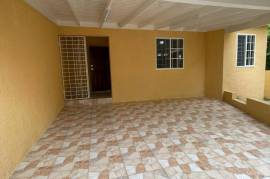 3 Bedrooms 3 Bathrooms, Townhouse for Rent in Kingston 19