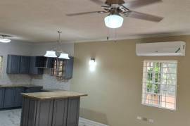 3 Bedrooms 3 Bathrooms, Townhouse for Rent in Kingston 19