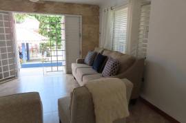 2 Bedrooms 3 Bathrooms, Townhouse for Rent in Kingston 8