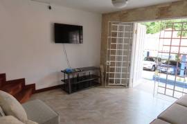 2 Bedrooms 3 Bathrooms, Townhouse for Rent in Kingston 8