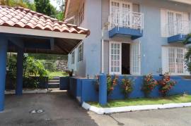 2 Bedrooms 3 Bathrooms, Townhouse for Rent in Kingston 8