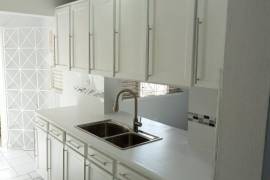 3 Bedrooms 3 Bathrooms, Townhouse for Rent in Kingston 8