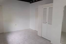 3 Bedrooms 3 Bathrooms, Townhouse for Rent in Kingston 10