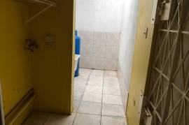 3 Bedrooms 3 Bathrooms, Townhouse for Rent in Kingston 5