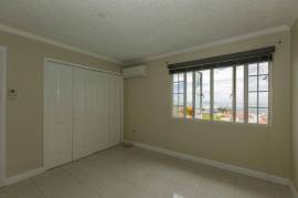 2 Bedrooms 2 Bathrooms, Townhouse for Rent in Kingston 6