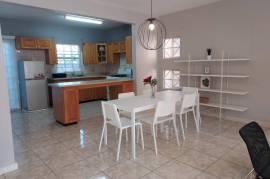 2 Bedrooms 3 Bathrooms, Townhouse for Rent in Runaway Bay