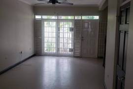 2 Bedrooms 3 Bathrooms, Townhouse for Rent in Kingston 6