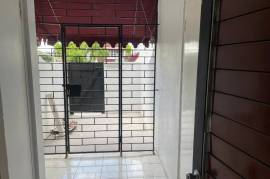 3 Bedrooms 4 Bathrooms, Townhouse for Rent in Kingston 10