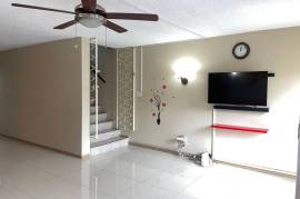 2 Bedrooms 3 Bathrooms, Townhouse for Rent in Kingston 10