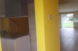 2 Bedrooms 2 Bathrooms, Townhouse for Rent in Kingston 6