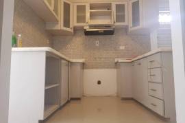 2 Bedrooms 3 Bathrooms, Townhouse for Rent in Kingston 8