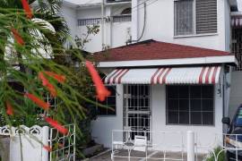 2 Bedrooms 3 Bathrooms, Townhouse for Rent in Kingston 6