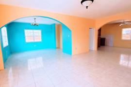 3 Bedrooms 3 Bathrooms, Townhouse for Rent in Montego Bay