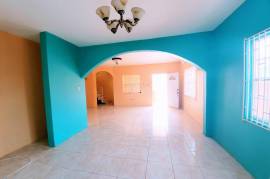 3 Bedrooms 3 Bathrooms, Townhouse for Rent in Montego Bay