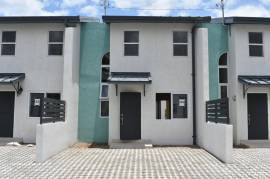 2 Bedrooms 3 Bathrooms, Townhouse for Rent in Kingston 17