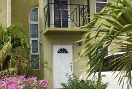 2 Bedrooms 2 Bathrooms, Townhouse for Rent in Greater Portmore